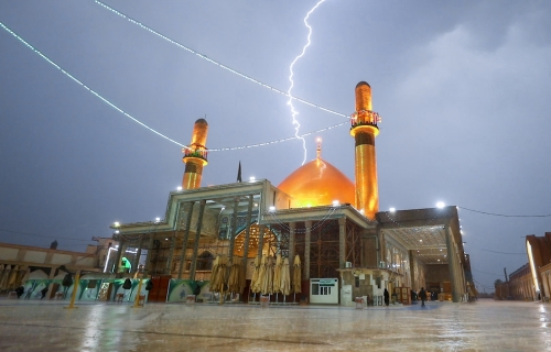 اللهم صل على محمد وآل محمد 
