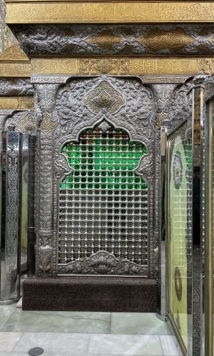  المخيم الحسيني