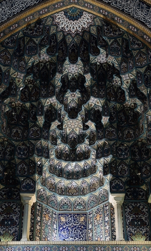 زخارف ونقوش أسلامية في العتبة العلوية المقدسة 
