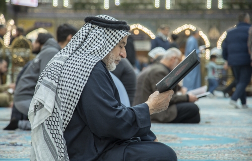 أجواء الزيارة في صحن المولى أبي الفضل العباس (ع)